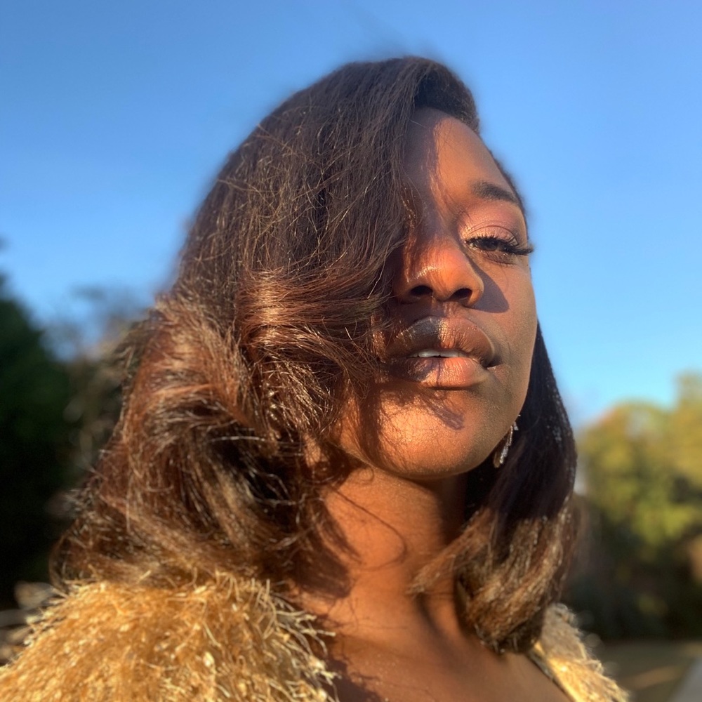 Meet your Posher, Trenijah